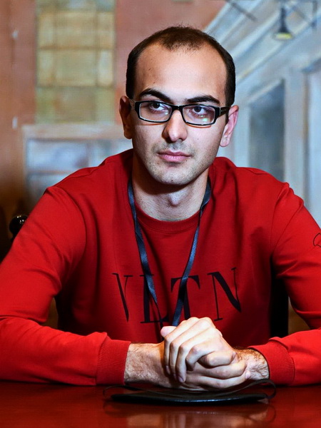 ՍԱՐԳՍՅԱՆ ՀԱՅԿ ՍԻՄՈՆԻ
